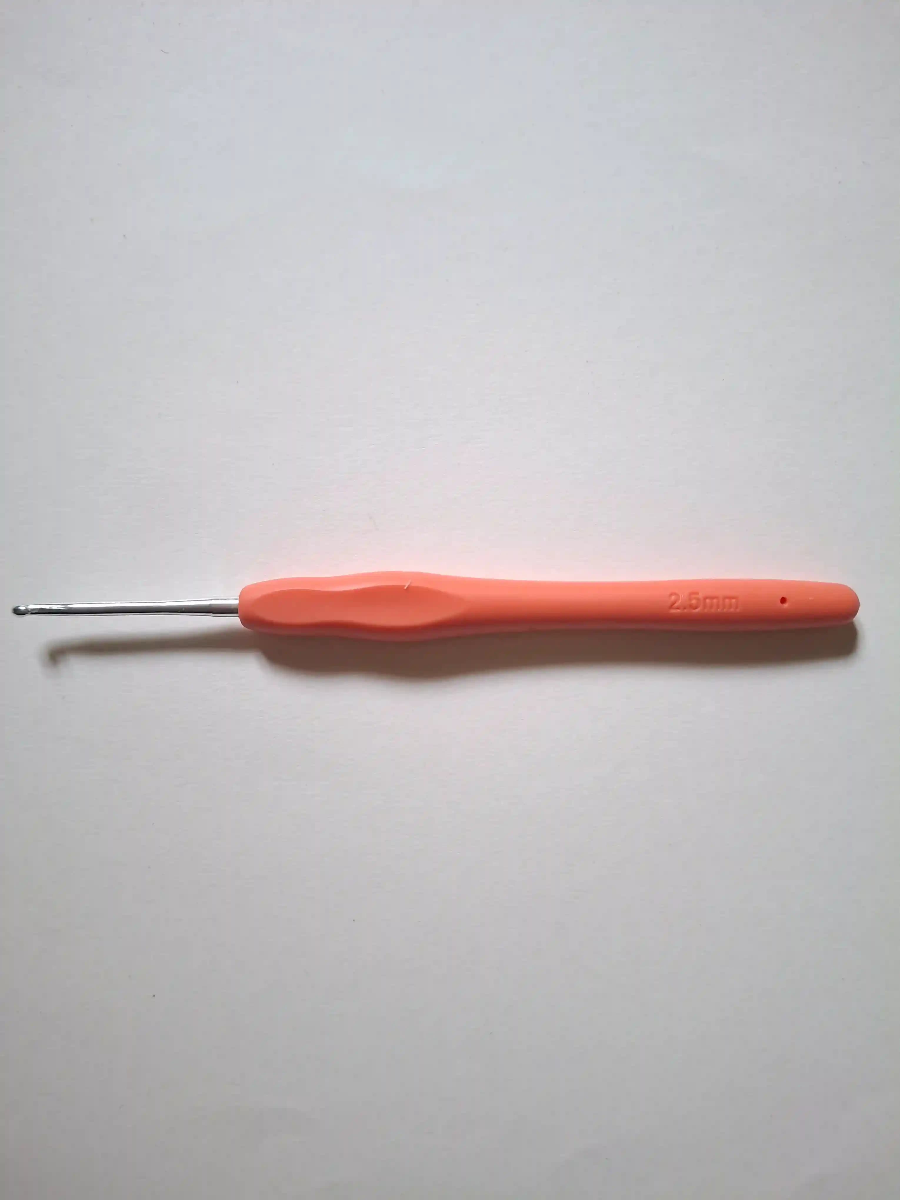 Crochet Single Hook (2.5mm)
